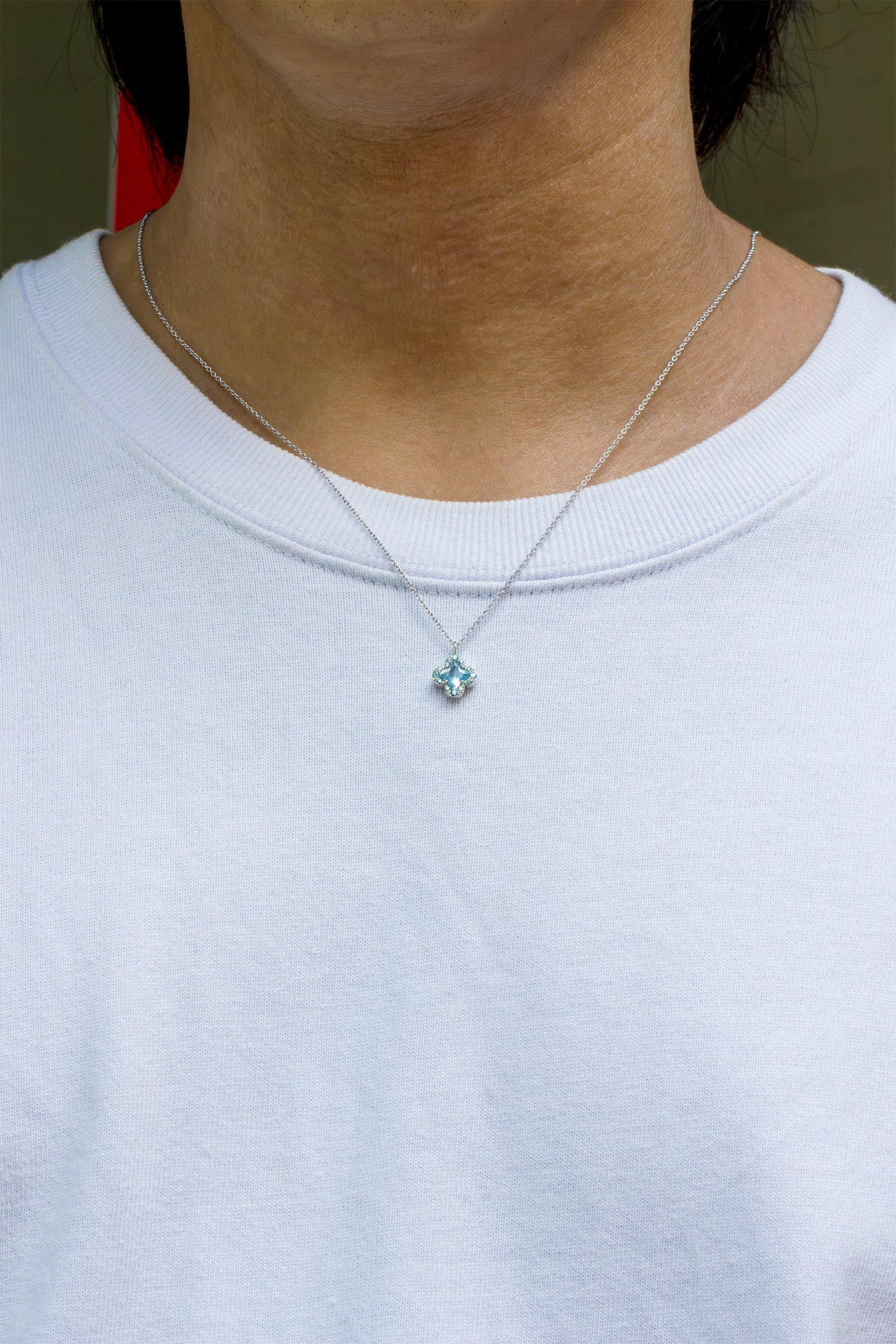 Lily cut color stone × Diamonds Necklace シルバー