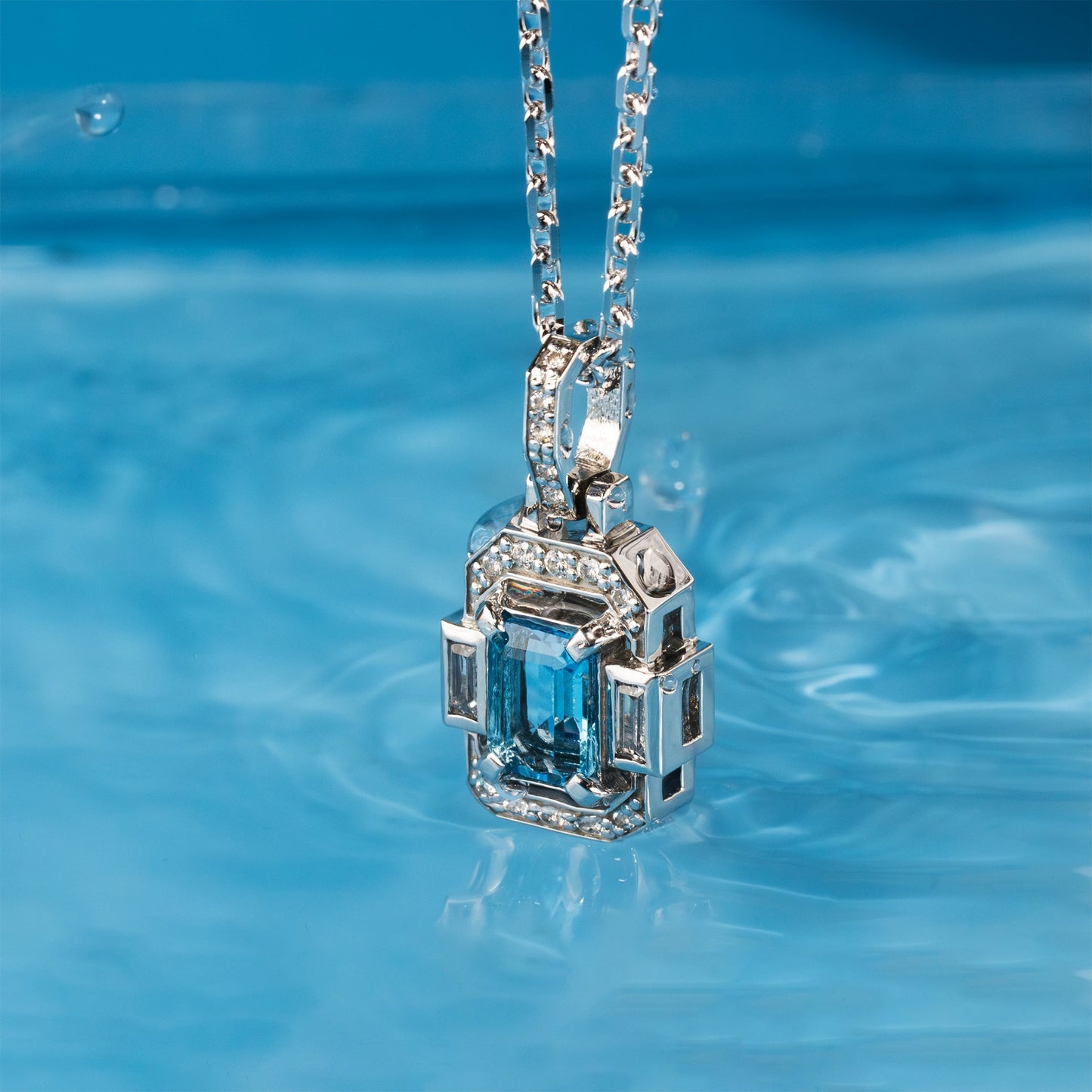 アバンダンス ネックレス Abundance Necklace ロンドンブルートパーズ セッティング
